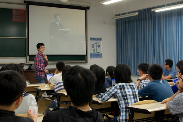 JI Upper-class Students Share Experience