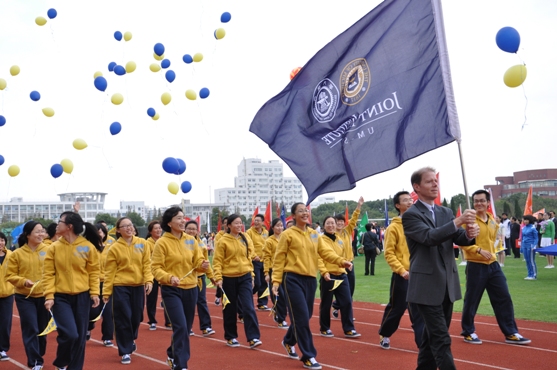 密西根学院在2012交大教职工运动会中成绩优异