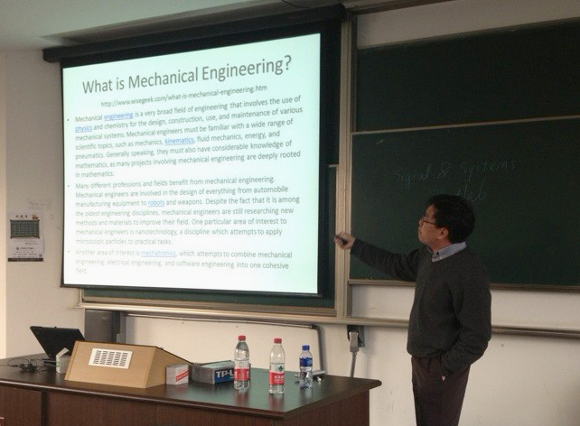 密西根学院春季科技沙龙活动举行