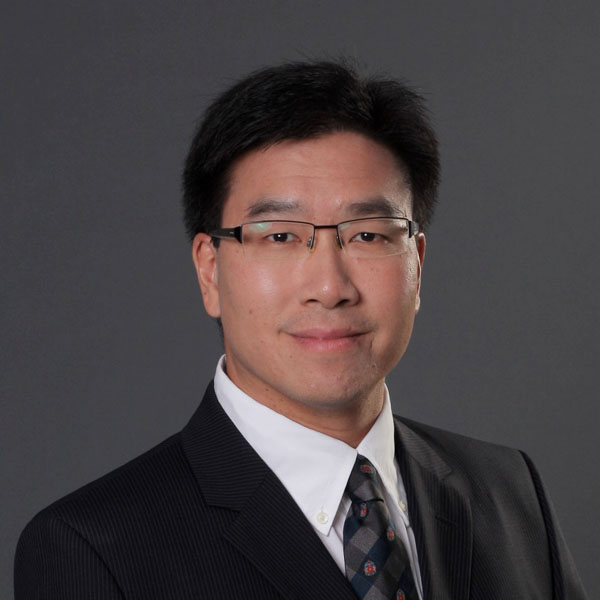 JI Professor David Hung was named Distinguished Visiting Fellow by UK-RAE