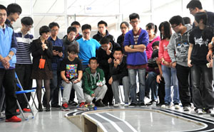 JI’s 2013 Fall Smart Car Competition a Blast