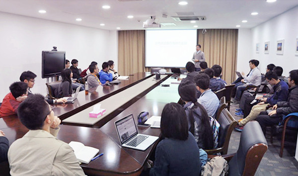 JI hosts workshop on big data platform and data analysis applications