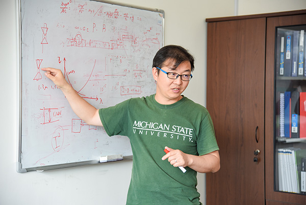 Yaping Dan, winner of 2019 SJTU Teaching and Education Award