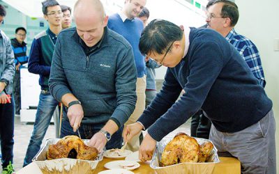 JI students and teachers celebrate Thanksgiving together