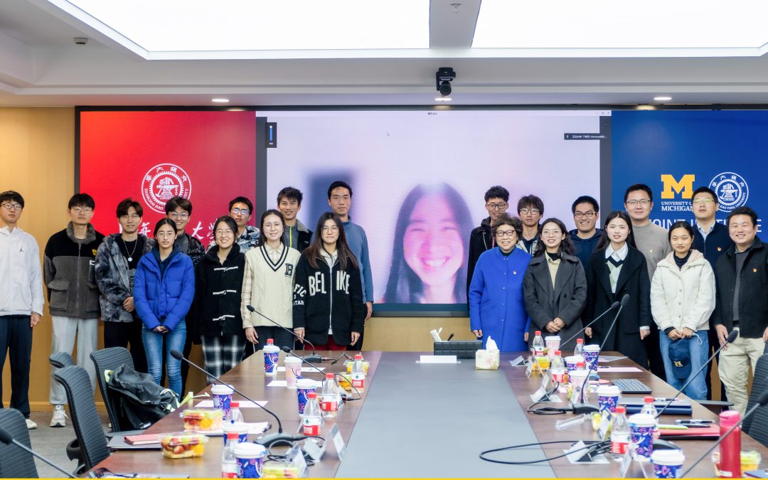 活动 | 密西根学院召开学习雷锋精神座谈会