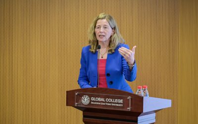 龙宾大讲坛 | 滑铁卢大学Mary A. Wells院士解读加拿大工程可持续发展路径